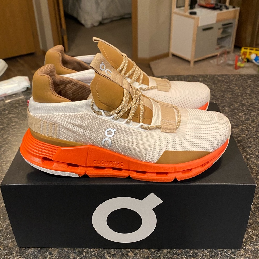 On Running Cloudnova Women’s Shoe Size 7 BRAND NEW IN BOX!